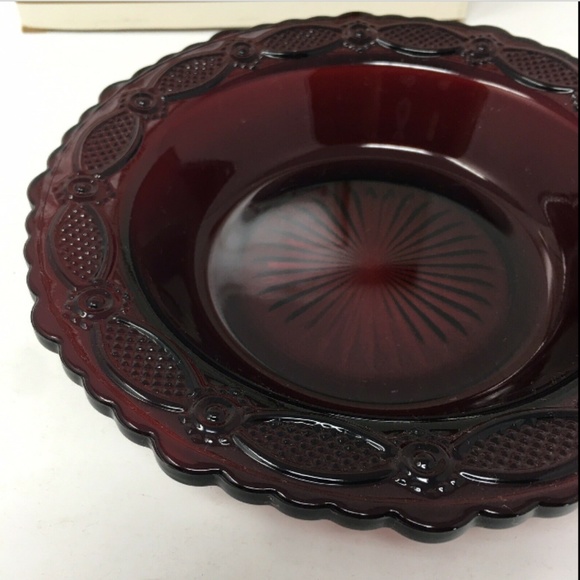 Vintage | Dining | Vtg Avon Cape Cod 876 Red Sandwich Glass Bowl | Poshmark